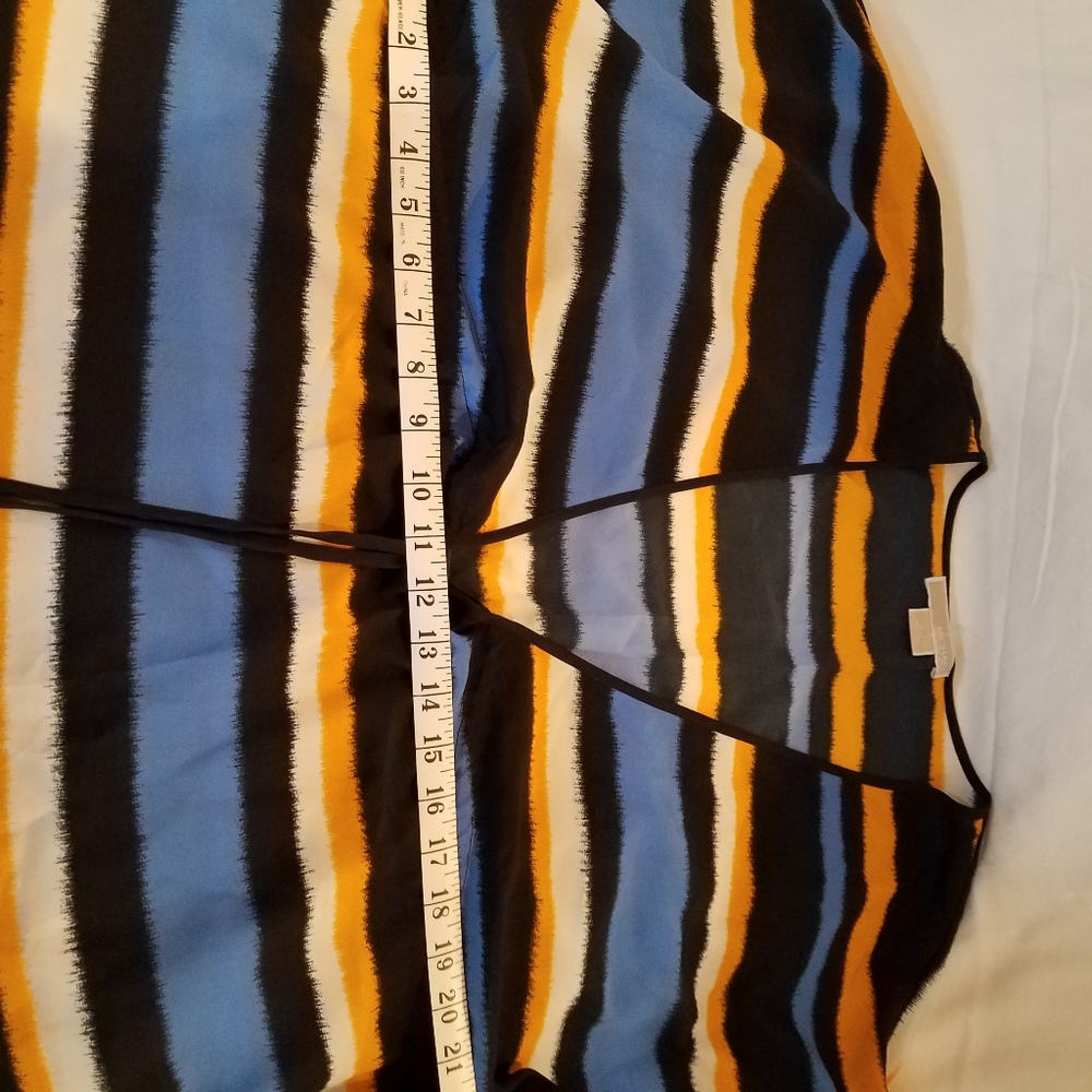 Michael Kors Top - Picture 10 of 11
